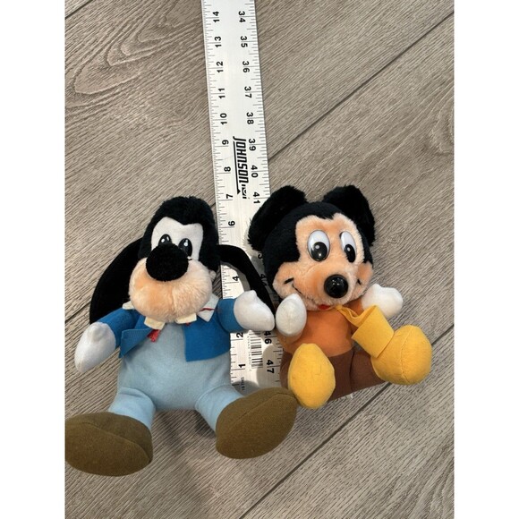 DISNEY VINTAGE MICKEY'S CHRISTMAS CAROL Goofy PLUSH STUFFED TOYS HARDEES 1984 - Picture 6 of 6